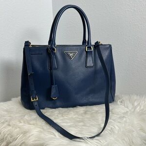 💯Authentic Prada Safiano Dark Blue Leather Handbag🍀